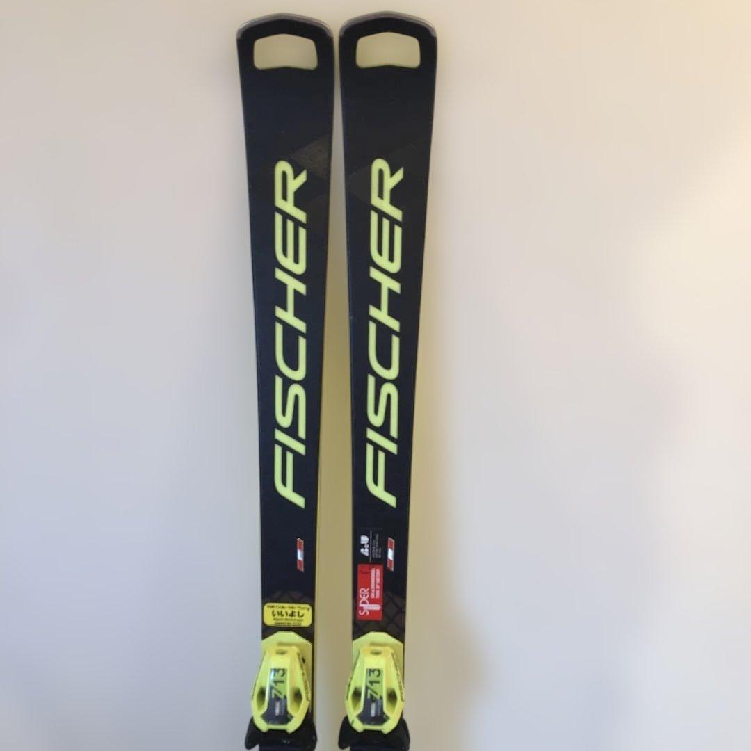 FISCHER RC4 C スキー板 黒/黄 バインディング付き