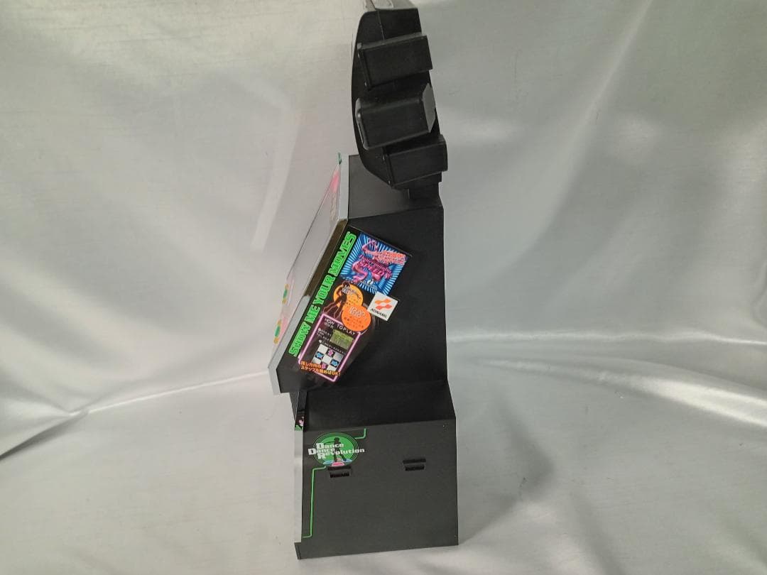 ダンスダンスレボリューション クラシックミニ DDR 箱説付き