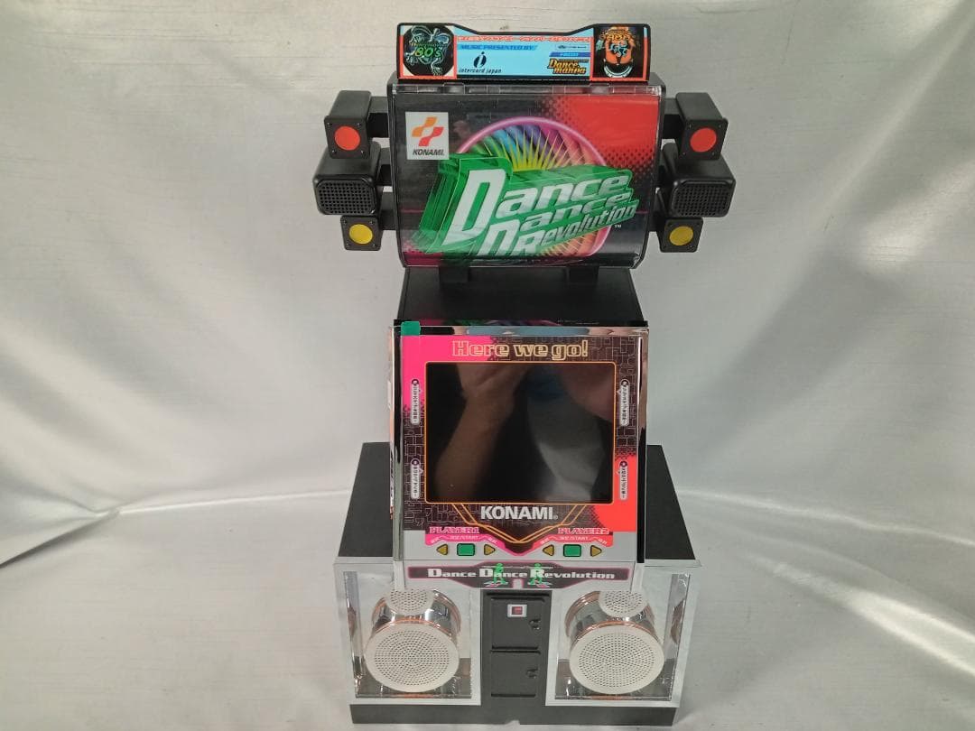 ダンスダンスレボリューション クラシックミニ DDR 箱説付き