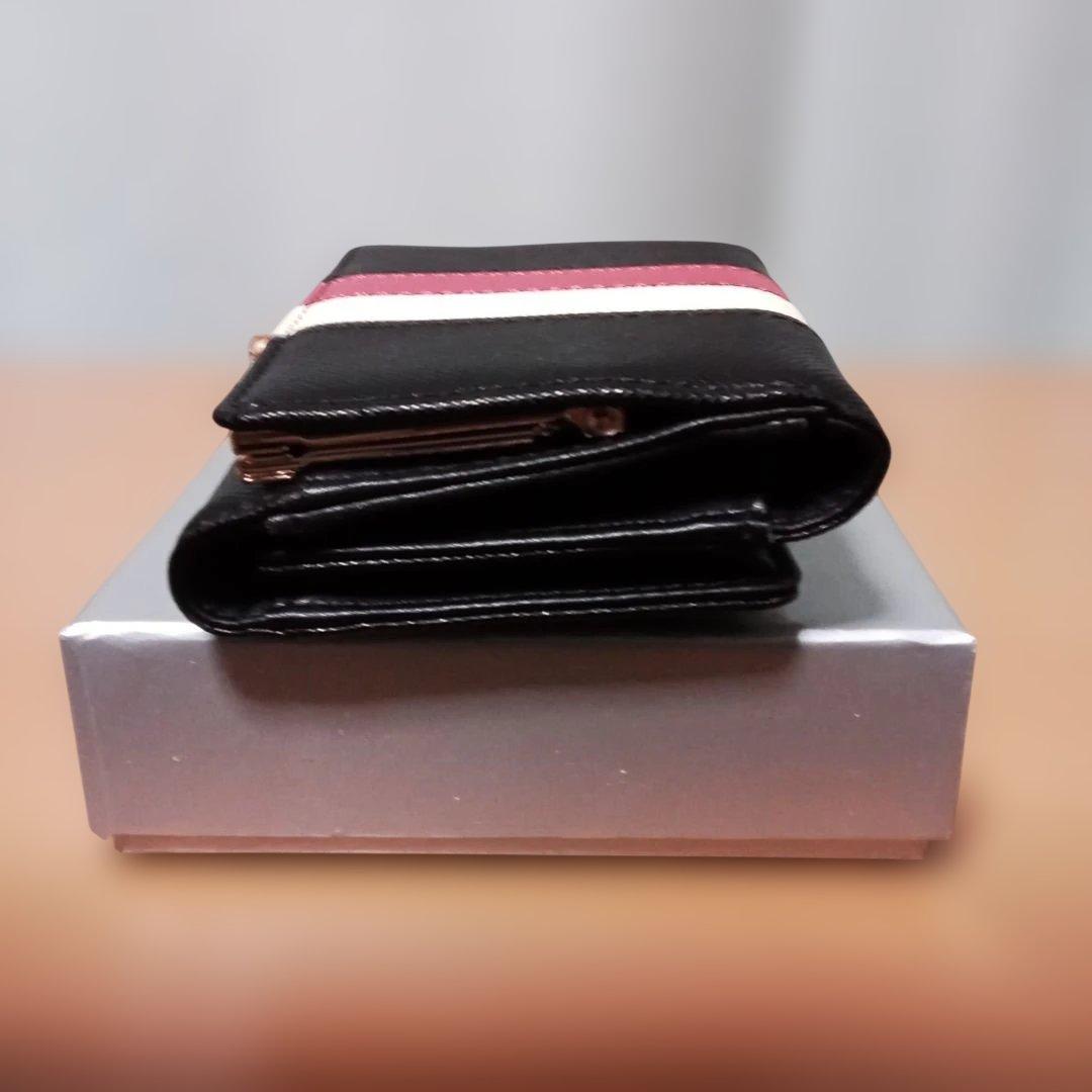 新品未使用 Vivienne Westwood ストライプデザイン 三つ折り財布