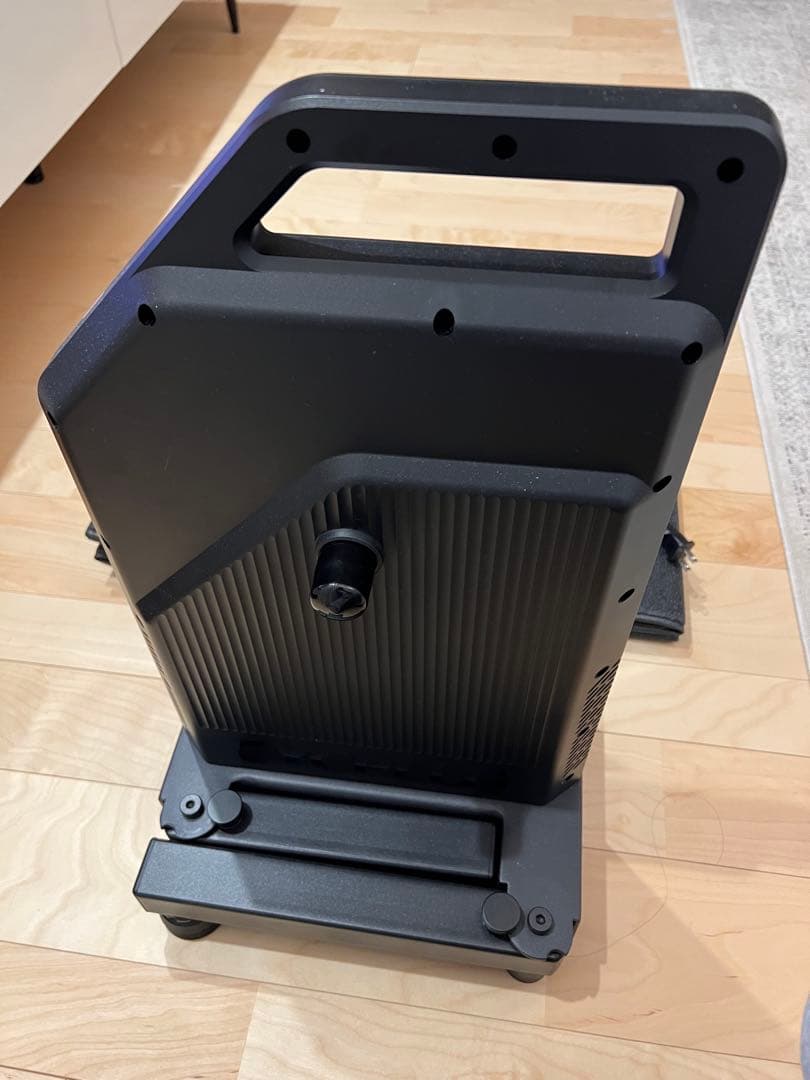 CYCPLUS T2 スマートトレーナー　固定ローラー