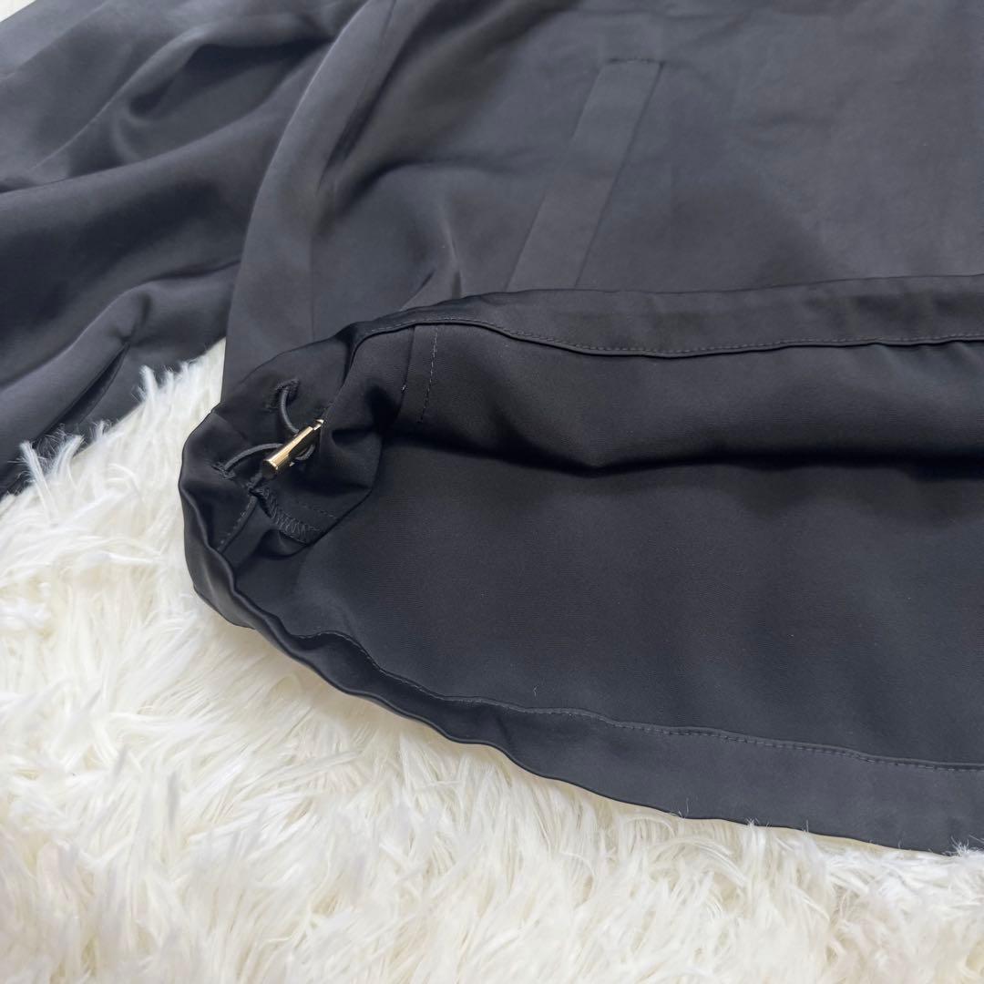 美品 2023年 グレースコンチネンタル トリアセサテンフーディー ブラック