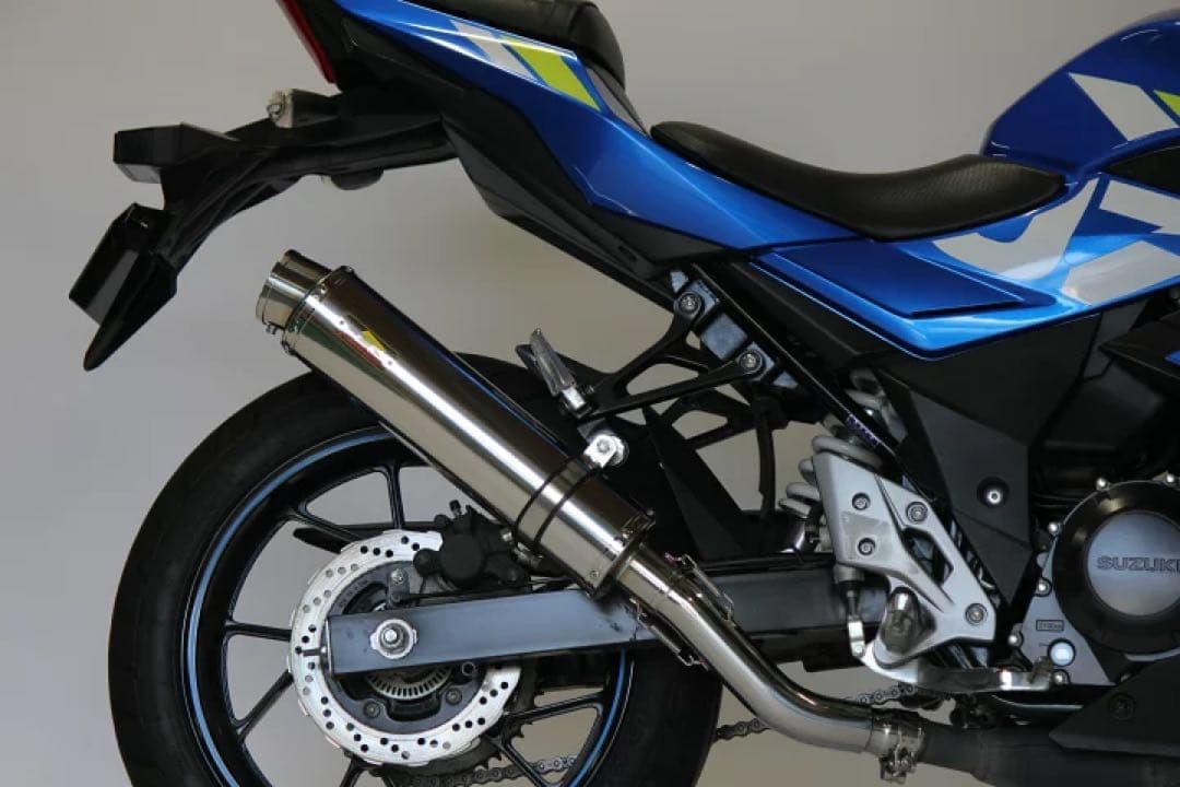 Realize GSX250R Aria スラッシュTypeS マフラー