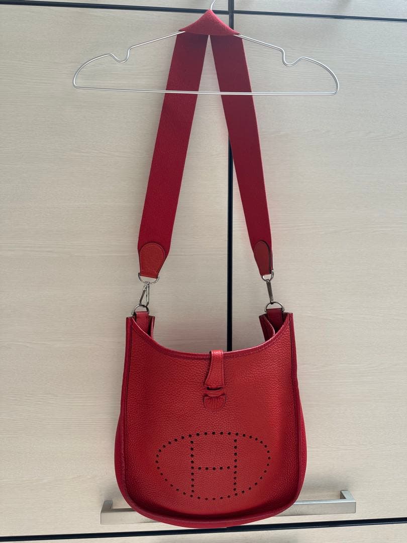 エルメスHERMESエブリン　PMレッド ショルダーバッグ