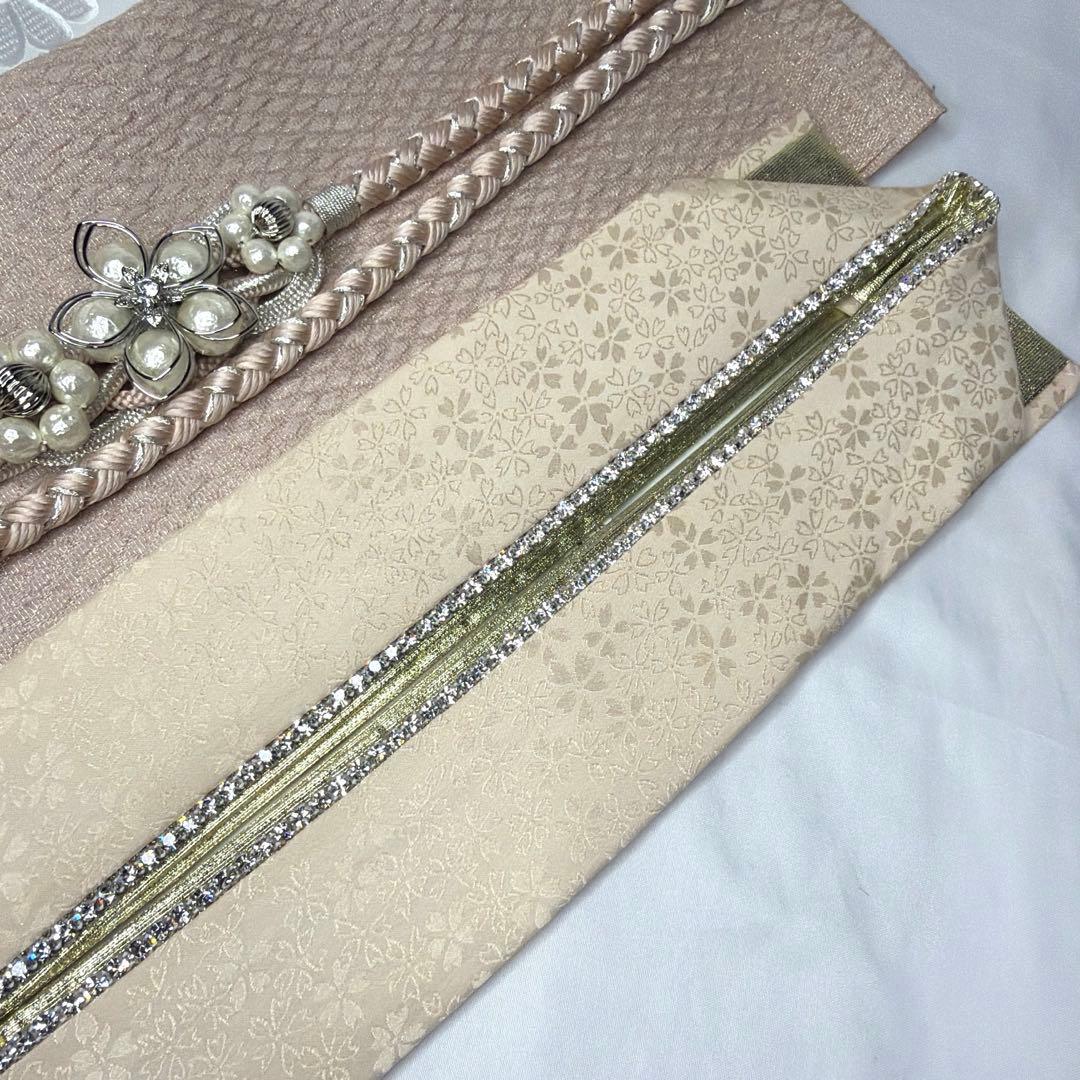 新品　クリーム　振袖用　2026年モデル　帯締め　帯揚げ　半襟　重ね襟　セット