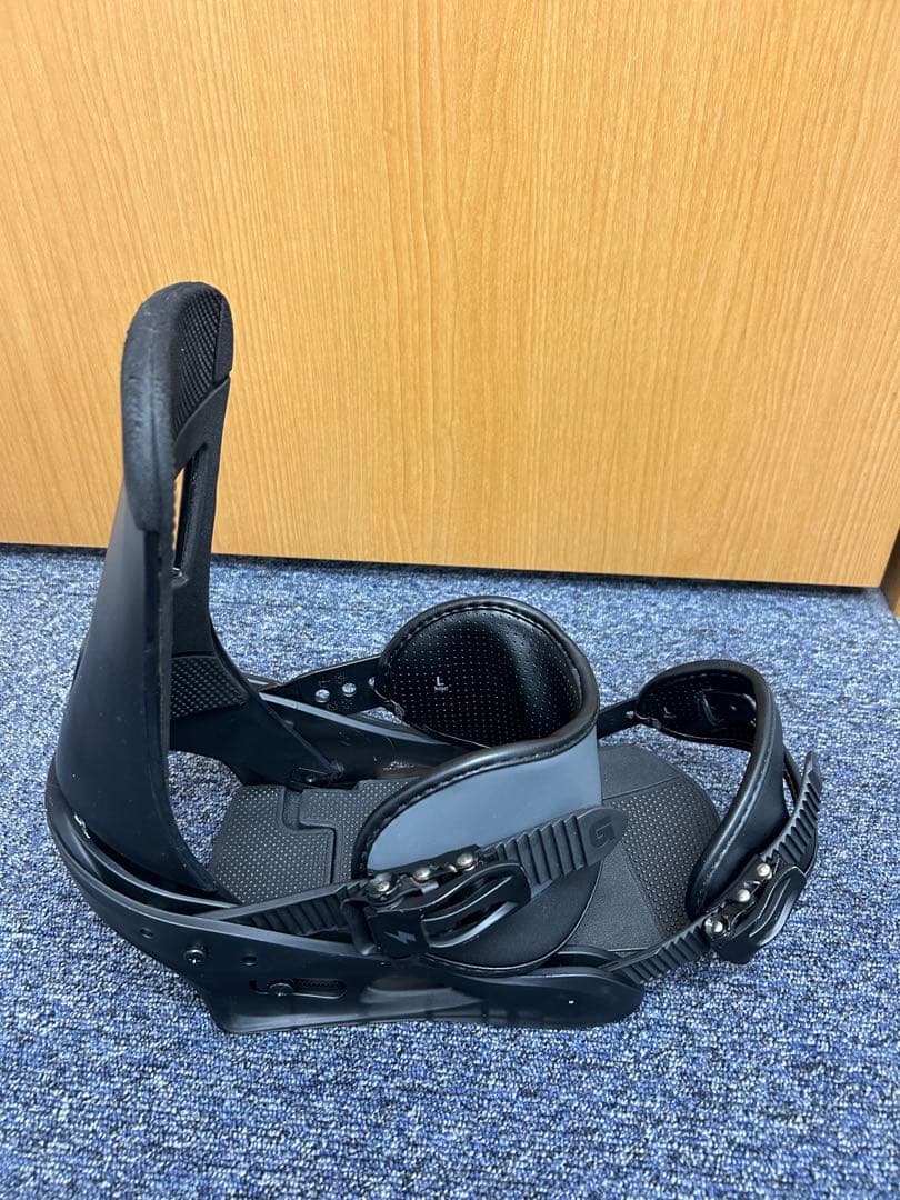 中古品　BURTON フリースタイル　Lサイズ