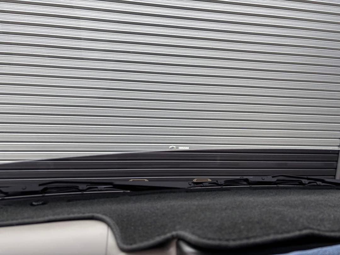 シンバ様　da17wフロントスクリーンスモーク下部20センチ