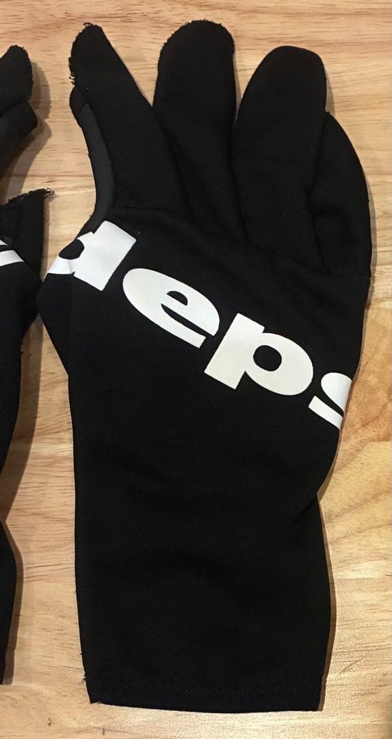 Mサイズ！防寒防風防水/消臭 デプス ソフトシェルグローブ ネオプレーン