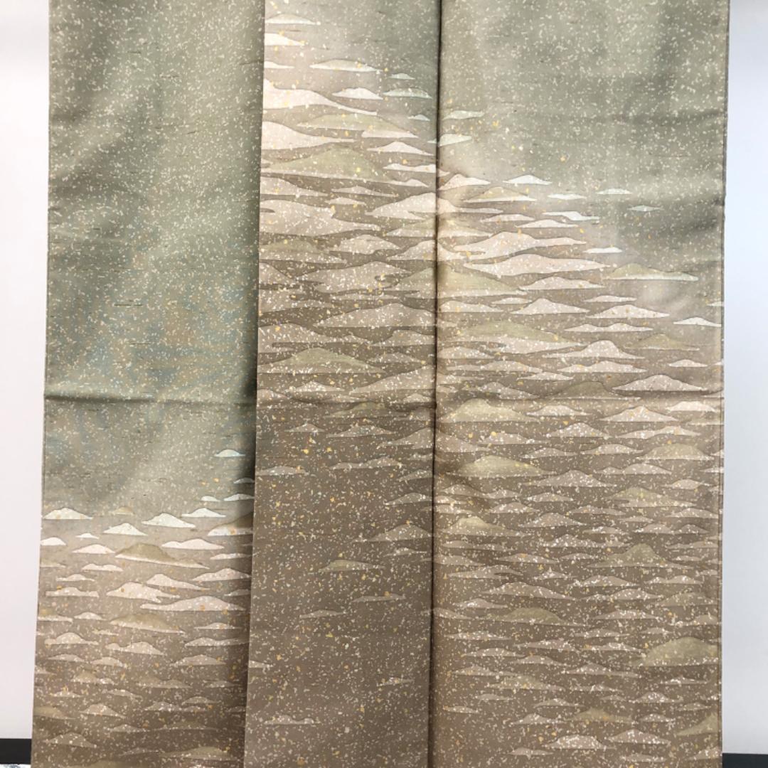 ☆ 牛首紬 付下げ 石川県指定無形文化財 叩き染 薄利休鼠色 K-5414