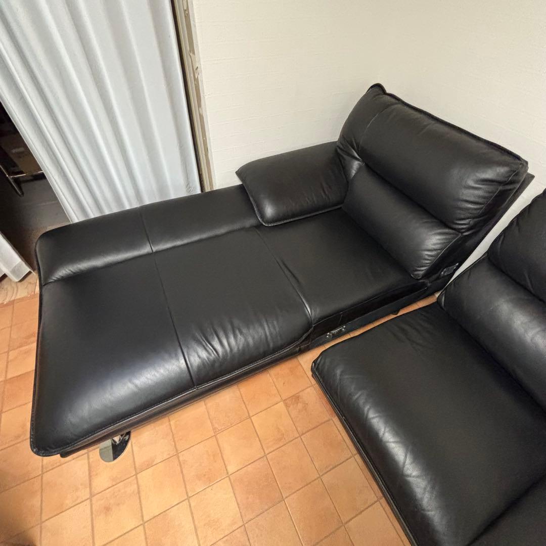 【良品】ニトリ　カウチソファー黒　3人掛け　右カウチ　ロゾ4