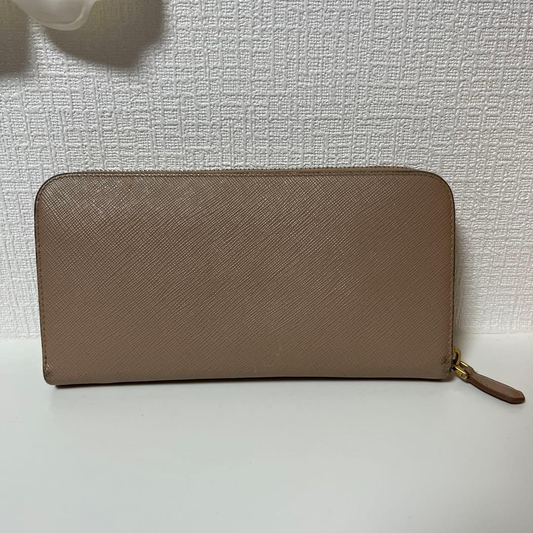 PRADA プラダ サフィアーノ ラウンドファスナー 長財布 ベージュ 三角ロゴ