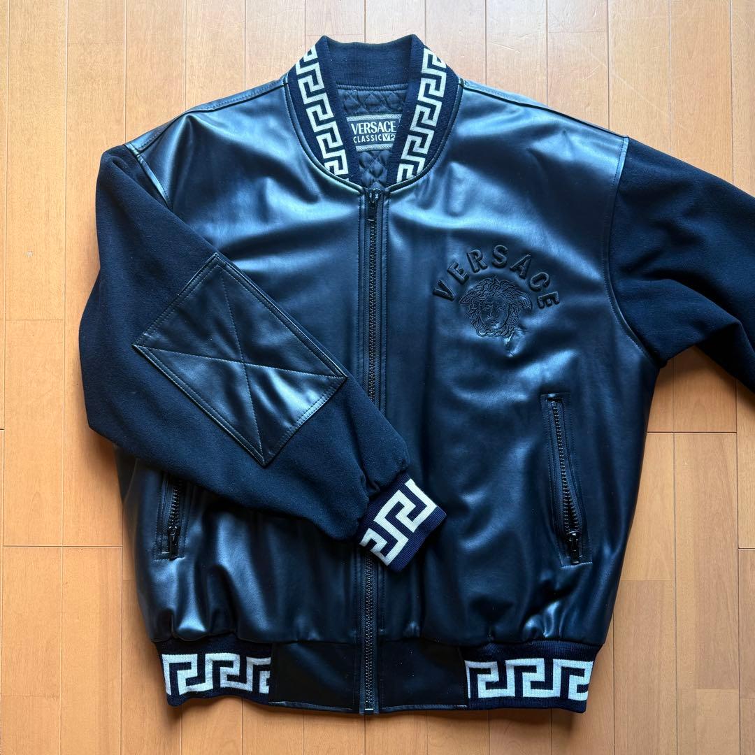 ヴェルサーチェ メデューサ レザースタジャン ジャケット