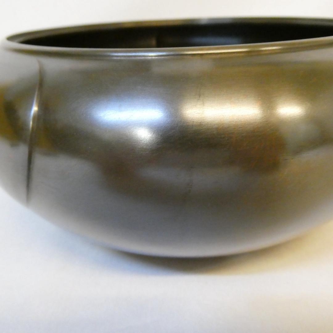 一ノ瀬宗辰作 高村表恵作塗蓋添 砂張銅 捻梅水指 唐銅 茶道具