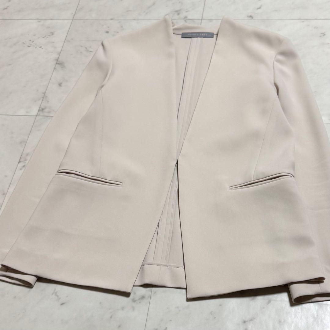 美品 theory luxe ノーカラージャケット オフホワイト 38