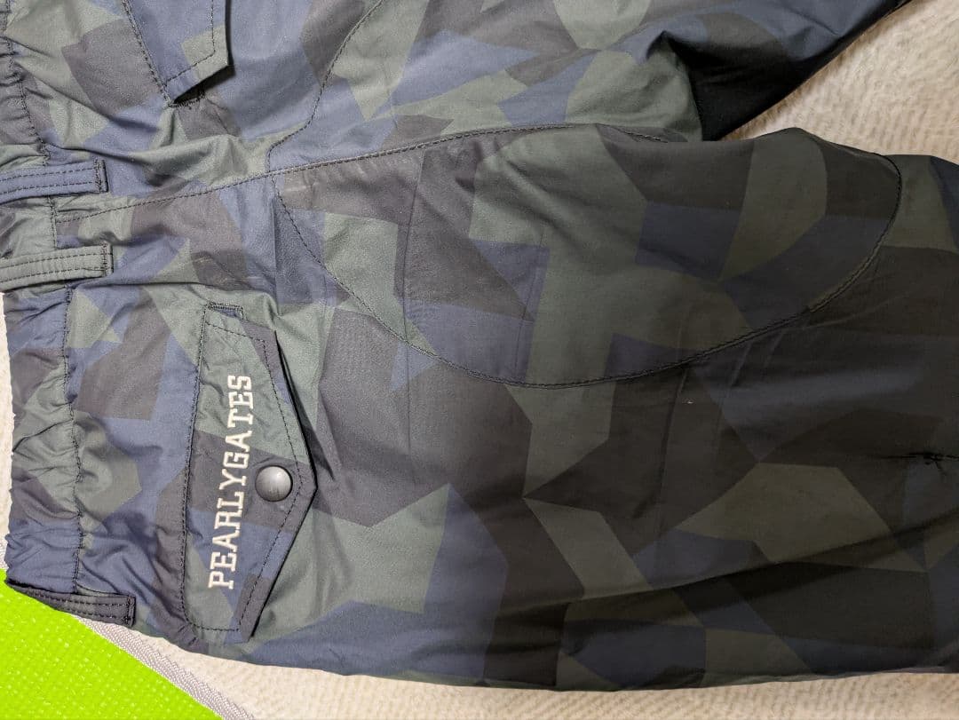 PG パーリーゲイツ　カモフラ柄　 パンツ　蓄熱素材