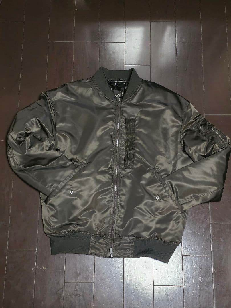 UNIQLO+J MA-1ジャケット Mサイズ ダークグリーン