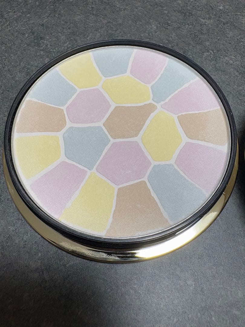 エレガンス ラ プードル オートニュアンス リクスィーズ Ⅳ フェイスパウダー