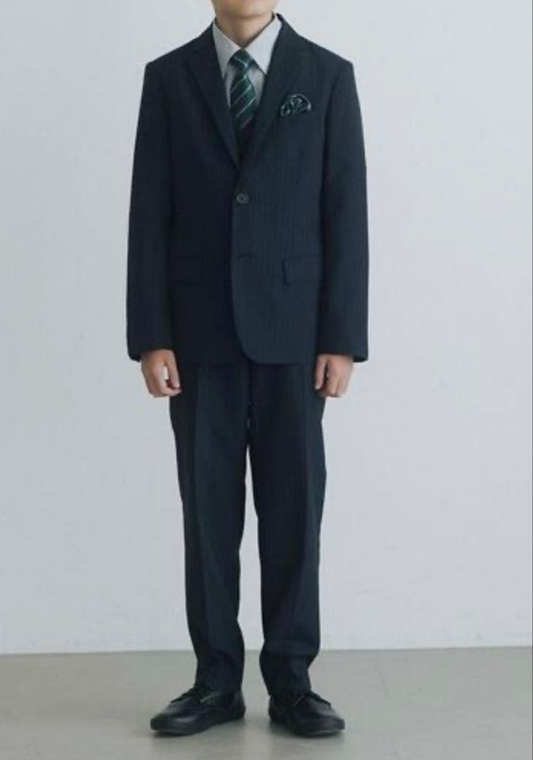 green label relaxing フォーマルスーツ　160 卒業式
