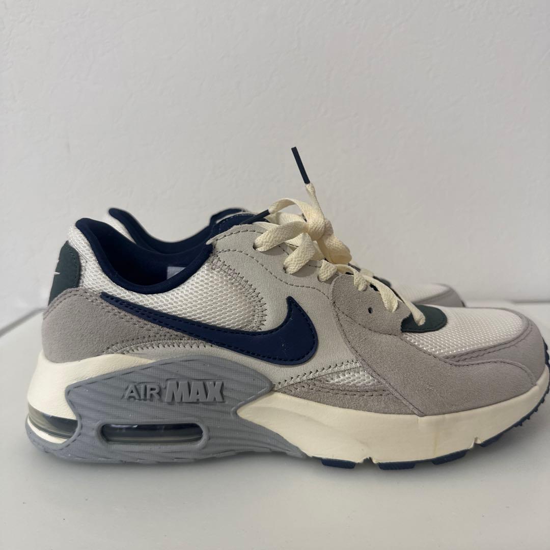 新品　NIKE エアマックス　24cm ナイキ