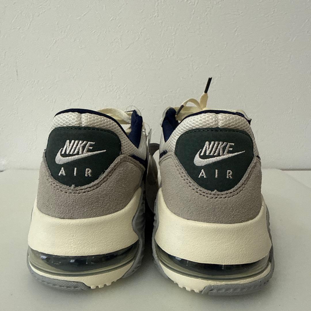 新品　NIKE エアマックス　24cm ナイキ