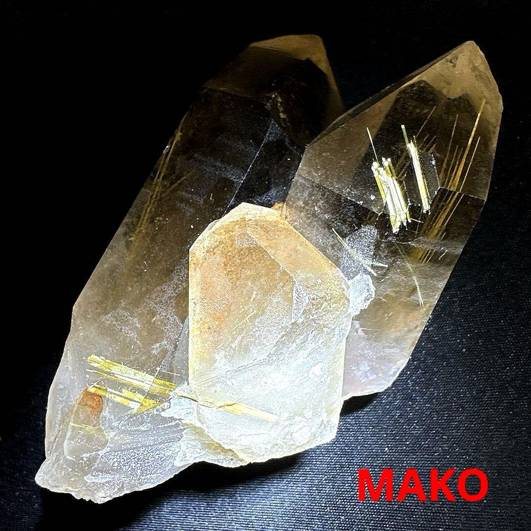 M1819☆ゴールドルチルクォーツクラスター219g☆天然石　原石☆N41010