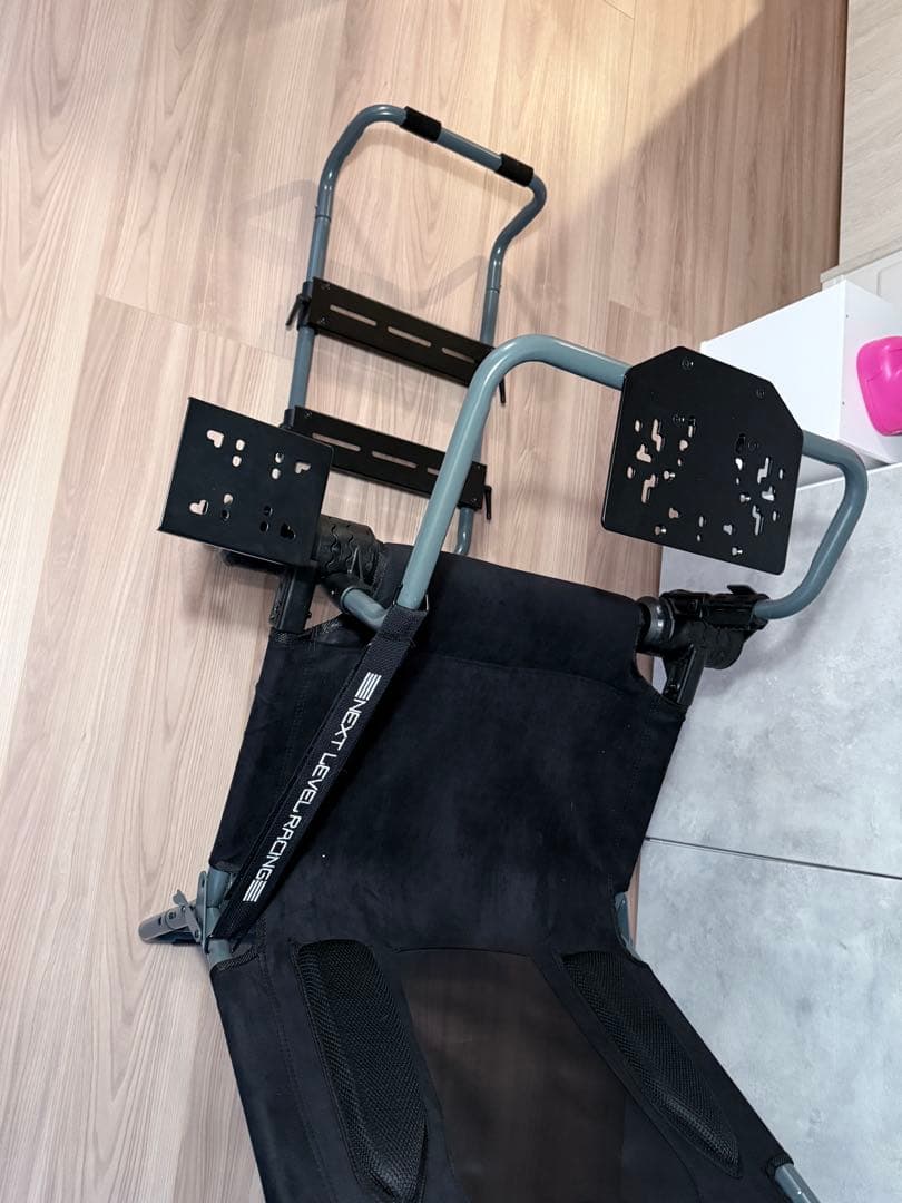 Next Level GT Lite レーシング チェア レーシングコックピット