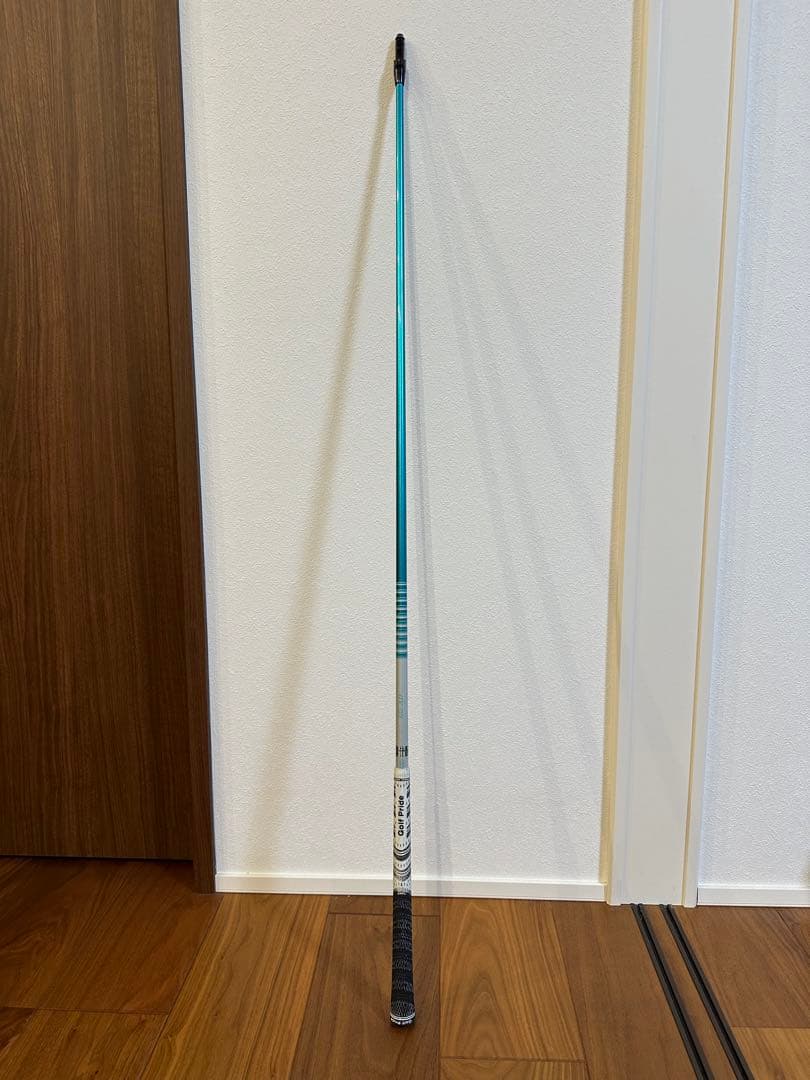 タイトリストスリーブ付 TOURAD GP 6X