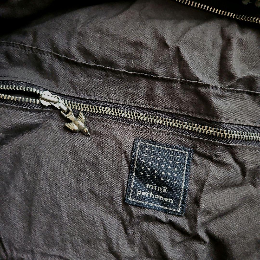 ミナペルホネン紺色 円形模様 ショルダーバッグ