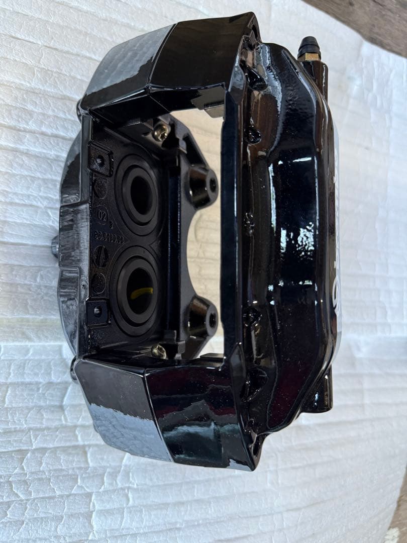 NISSAN ブレーキキャリパー 41001-24U00 Brembo製