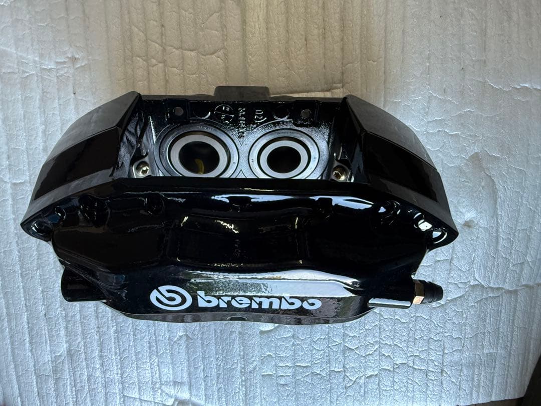 NISSAN ブレーキキャリパー 41001-24U00 Brembo製