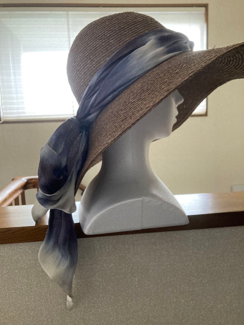 ヘレンカミンスキー　新品未使用帽子