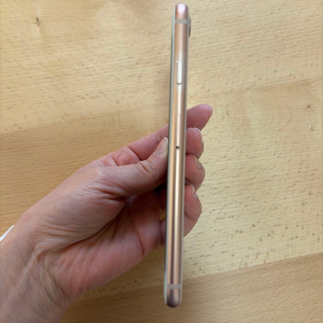 Apple iPhone 8 ゴールド 4.7インチ