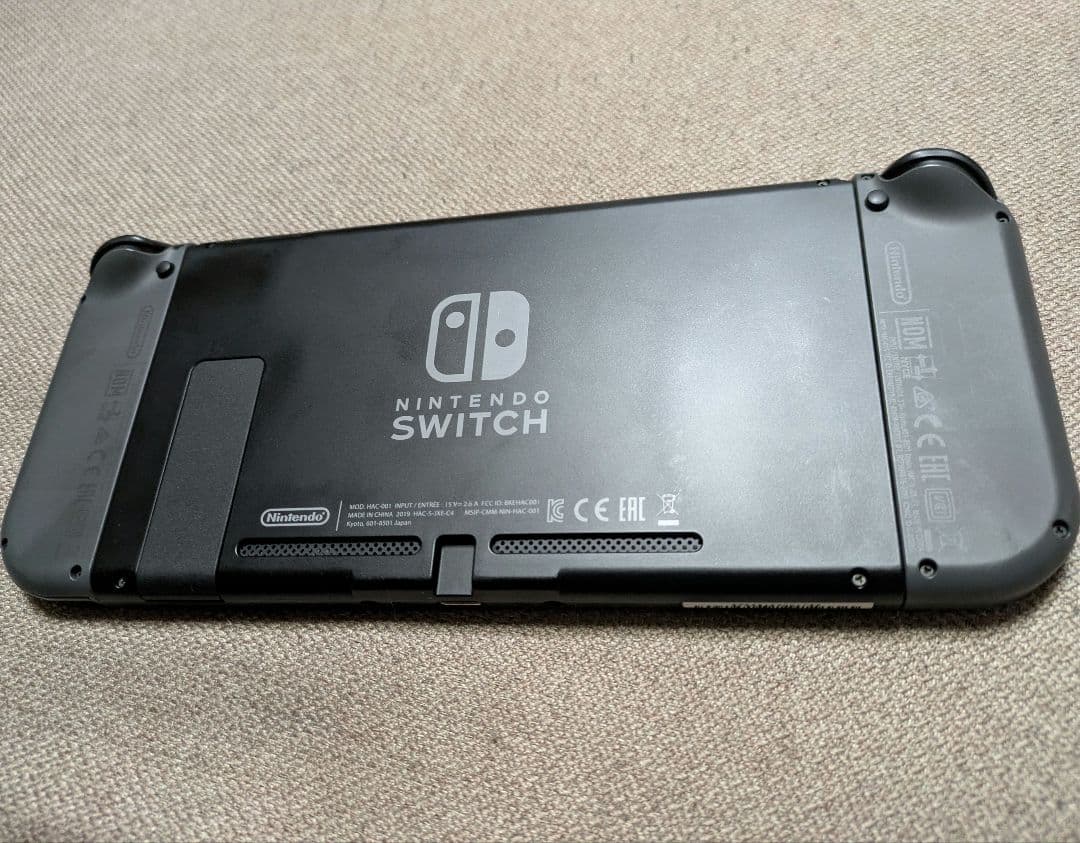 Nintendo Switch 本体 / 世界のアソビ大全51など