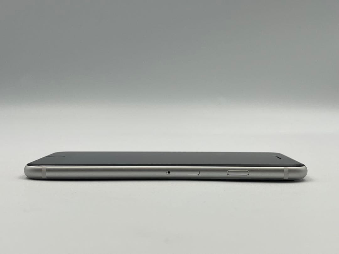 Apple iPhone SE (第二世代) A2296 64GB ホワイト