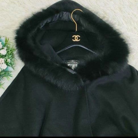 高級 グレースコンチネンタル フォックスファー取り外し可 フード付き ポンチョ