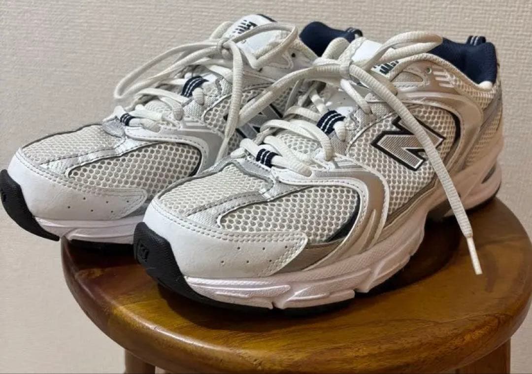 【美品】NEW BALANCE MR530SG(25.0)ニューバランス