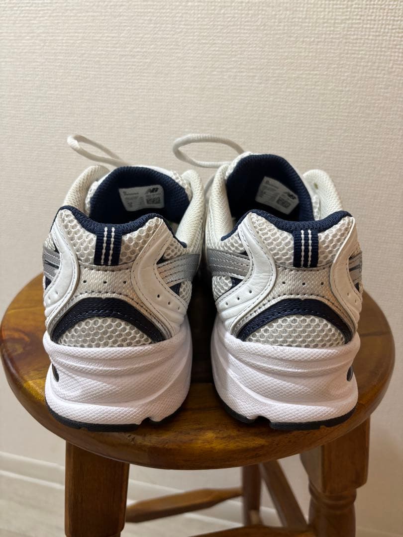 【美品】NEW BALANCE MR530SG(25.0)ニューバランス