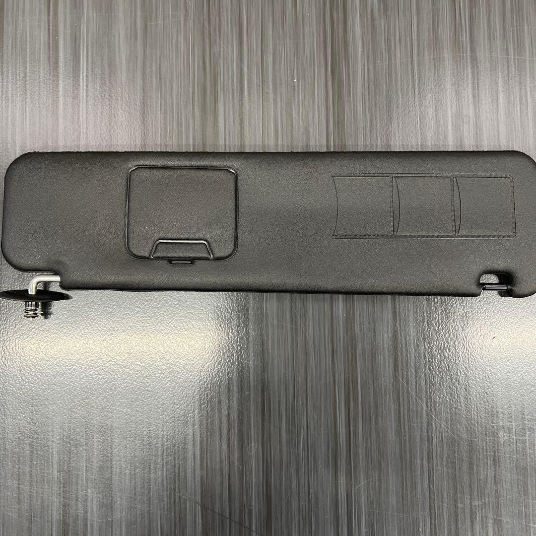 【値引き可】トヨタ純正　　ハイエースサンバイザー　200系ワイド