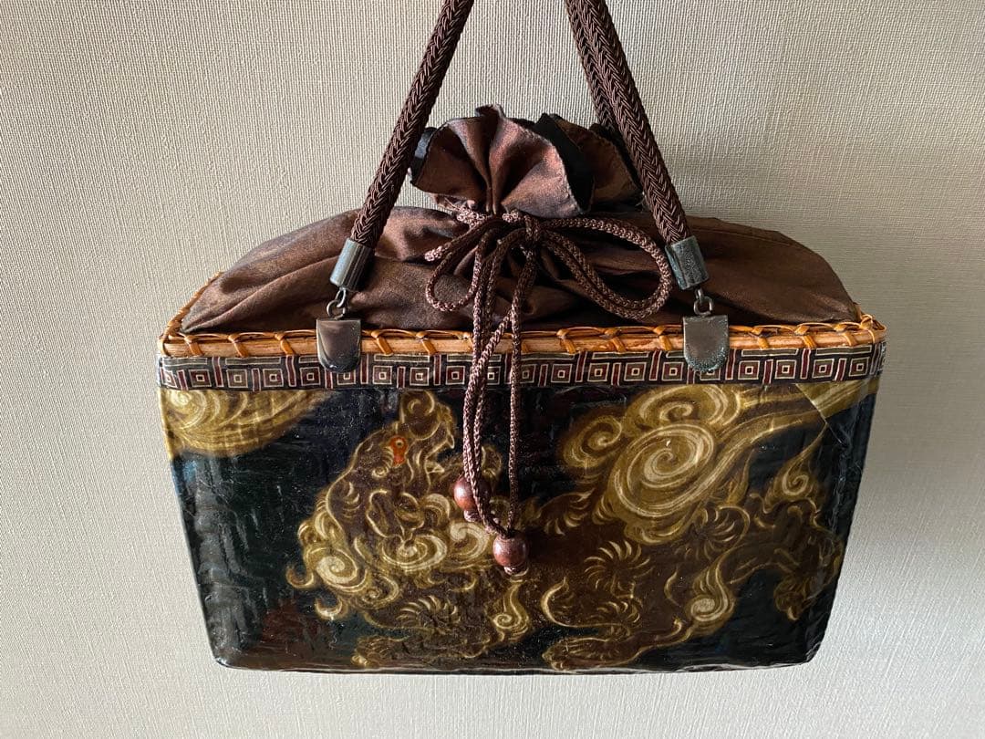 【新品】一閑張り　獅子×龍神　かごバッグ　一貫張　着物用バッグ