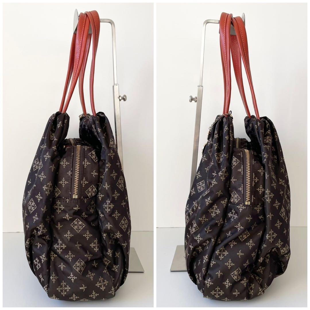 【極美品】russet トートバッグ ナイロン チャーム付き ラシット 軽量