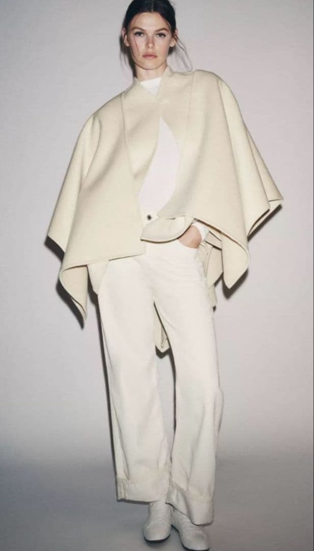 今季即完売　ZARA ウールケープコート