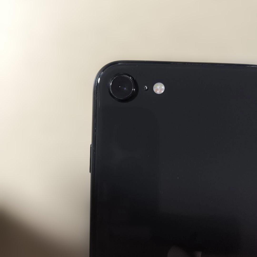 Apple iPhone SE2 本体