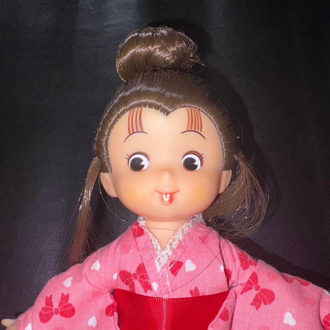 バンダイが1986年頃に発売「あんみつ姫」町人娘バージョンのソフビ人形小泉今日子
