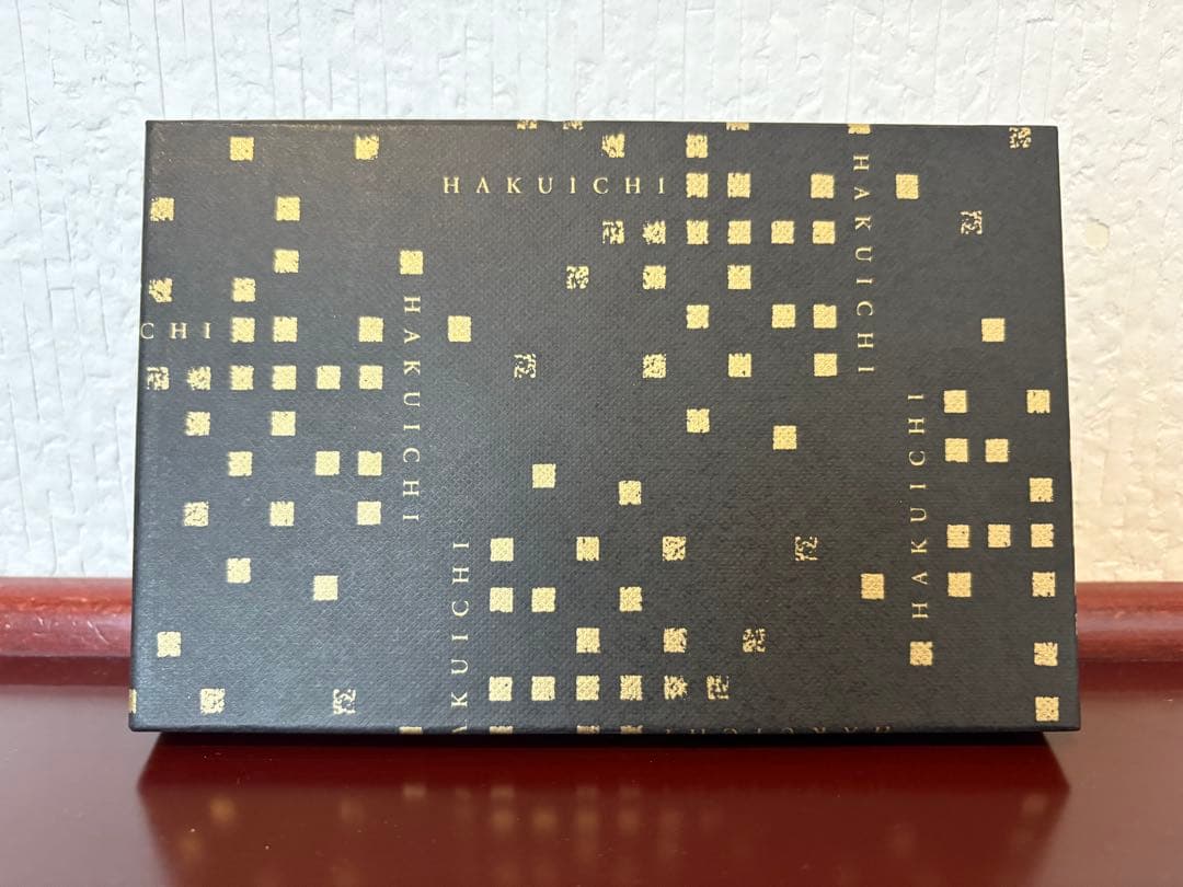 箔一　ミャクミャク　ガラストレー　会場限定　葛飾北斎　神奈川沖浪裏　大阪万博