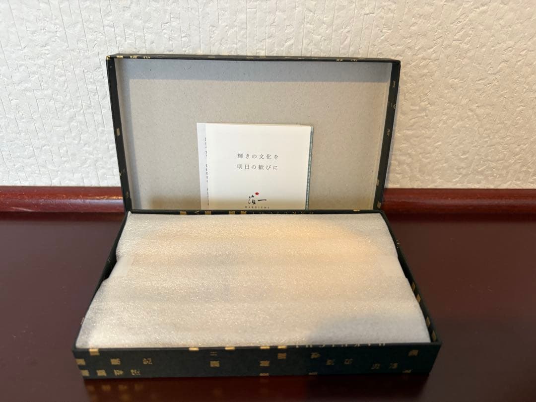 箔一　ミャクミャク　ガラストレー　会場限定　葛飾北斎　神奈川沖浪裏　大阪万博