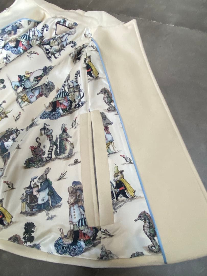 GUCCI グッチ 日本限定 ヒグチユウコ キャットアップリケ コート ポンチョ