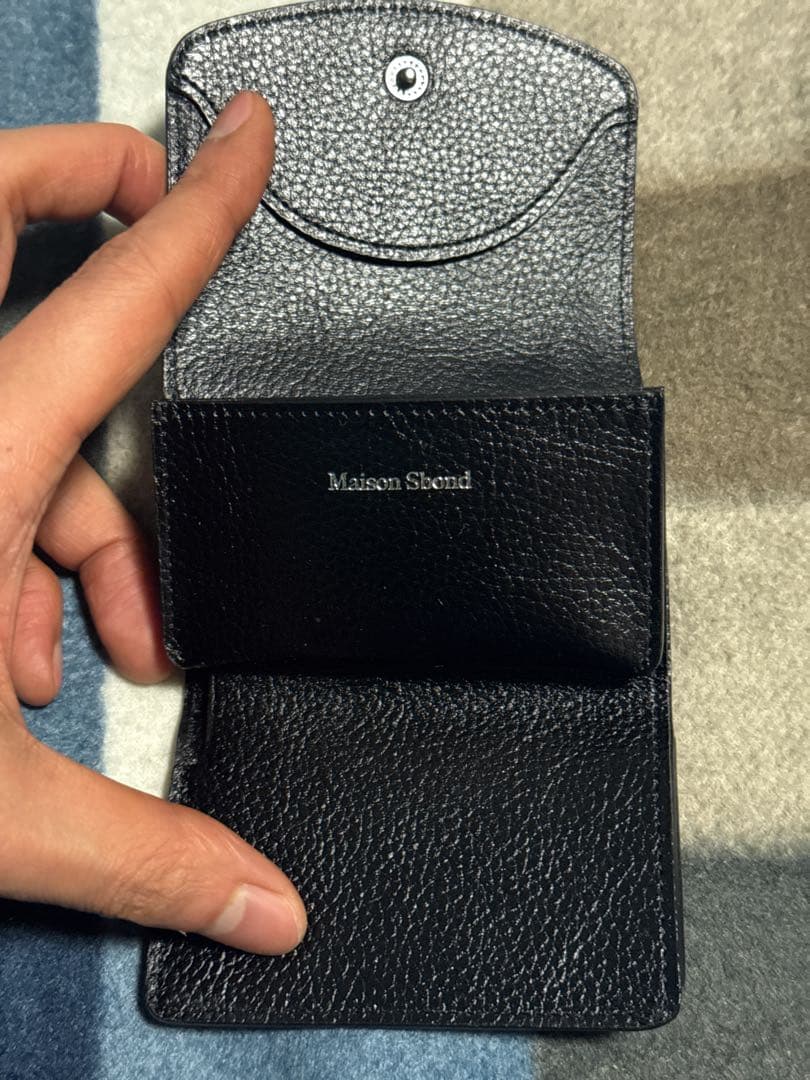 ミッキーマウスMaison Sbond 黒い三つ折り財布　メゾンエスボンド