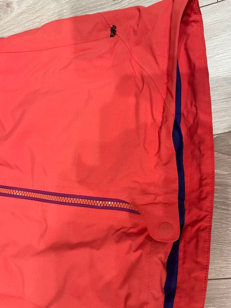 バートンak スノーボードジャケット　ウェア　レディース　GORE-TEX