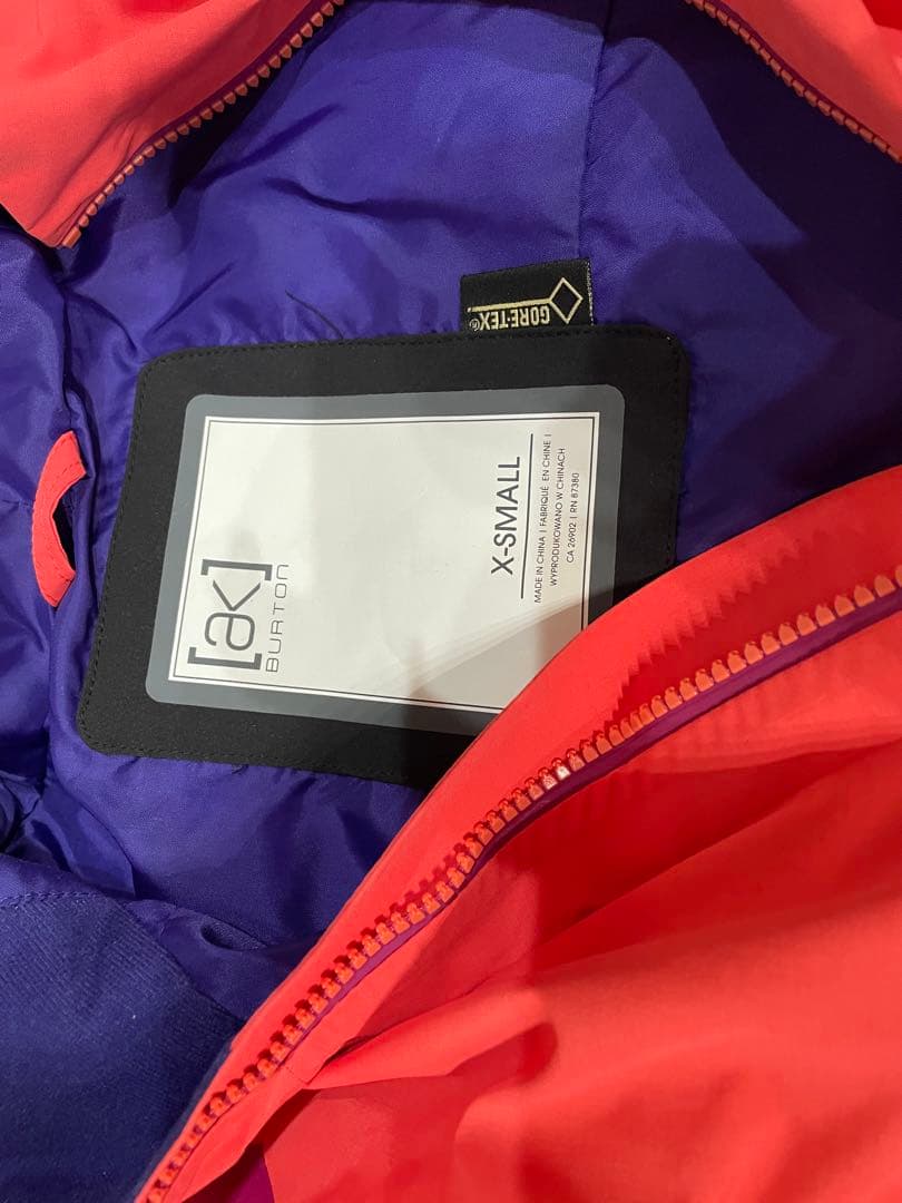 バートンak スノーボードジャケット　ウェア　レディース　GORE-TEX