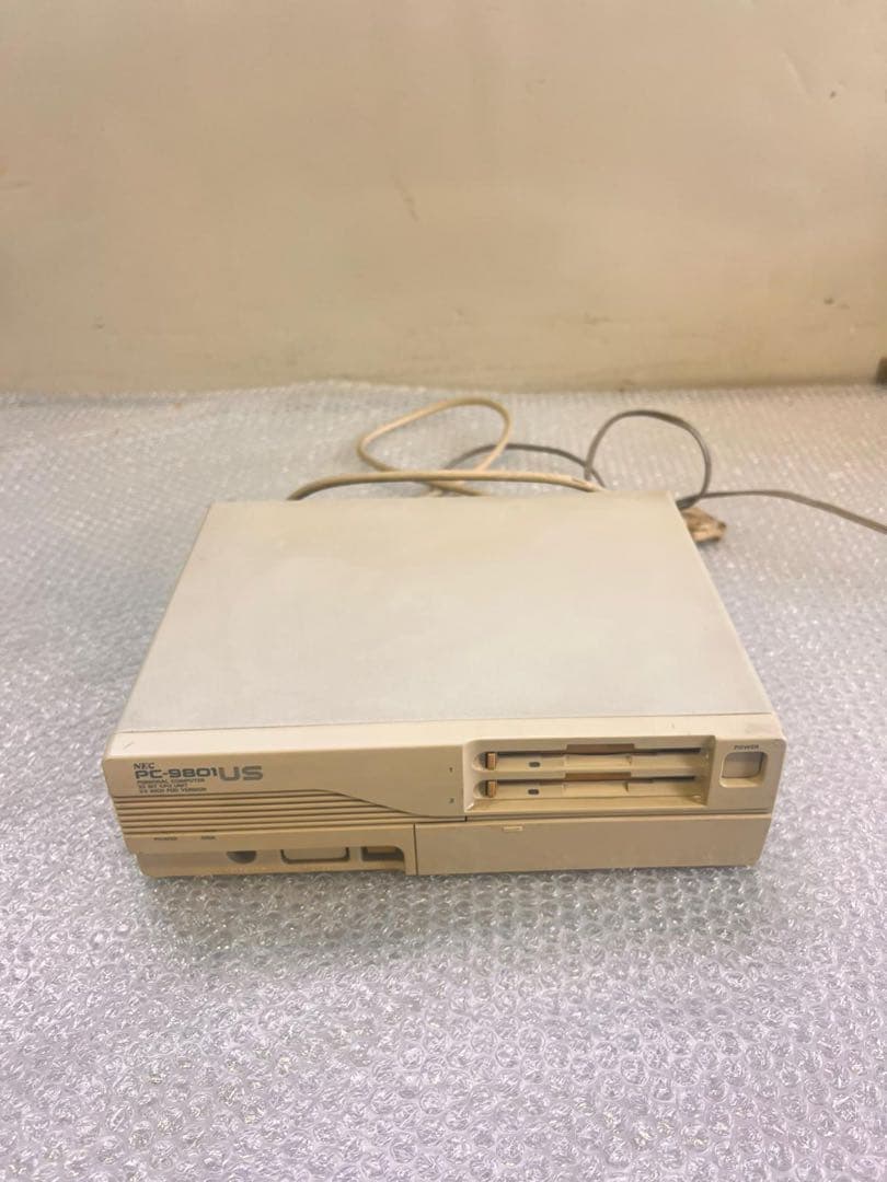 NEC PC-9801US 3.5インチFD版 通電確認のみ